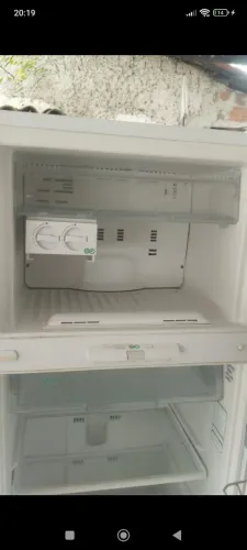 Geladeira Consul