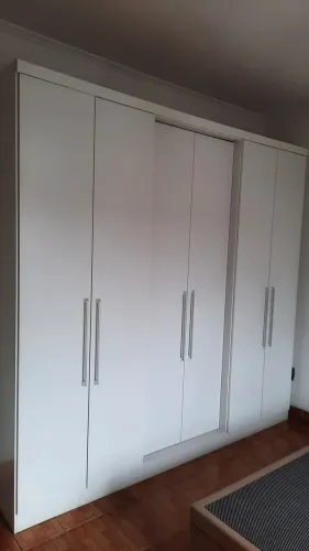Guarda-roupa