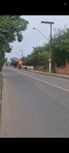 Lote de esquina na avenida em piuma