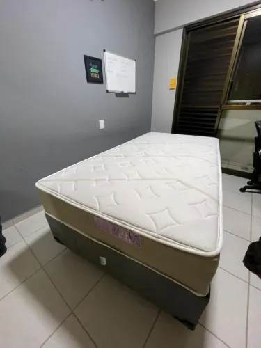 Cama Box + Colchão solteirão zero