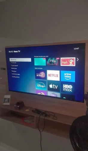 Multi Roku TV 43" Smart DLED FHD Wi-fi 3 HDMI semi nova