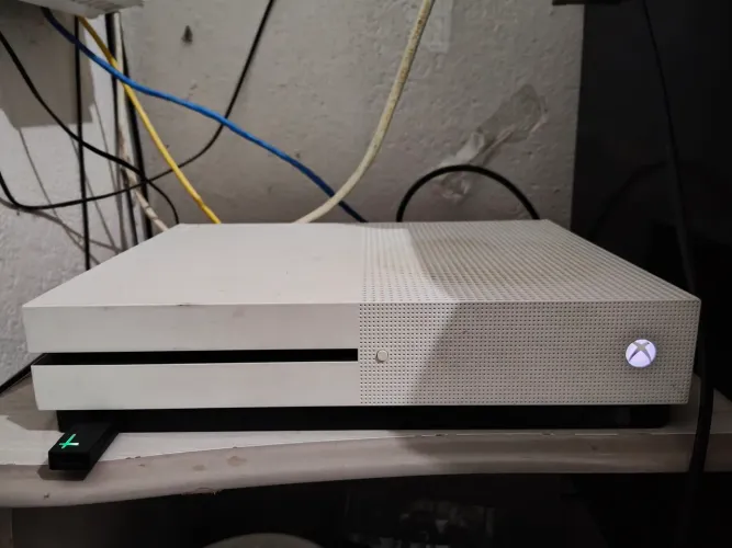Xbox one S 1TB