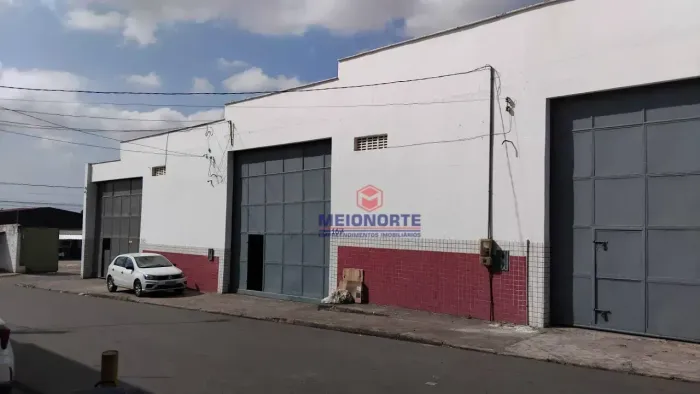 # Alugo Galpão no São Cristóvão 360 m², atrás do Banco do Brasil