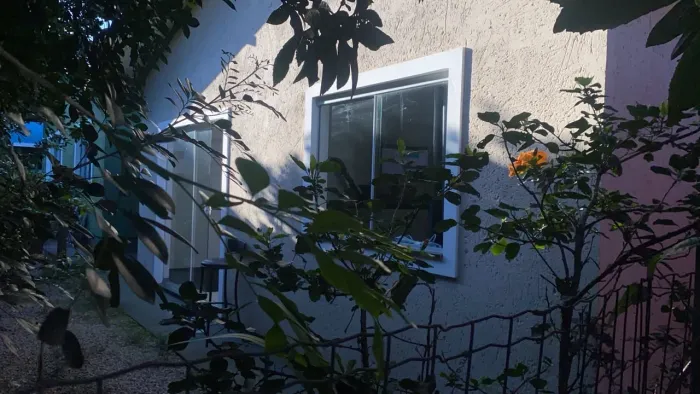 Alugo casa Semi mobiliado de 2 quartos no novo campeche