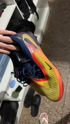 Chuteira Nike phantom 6 low elite