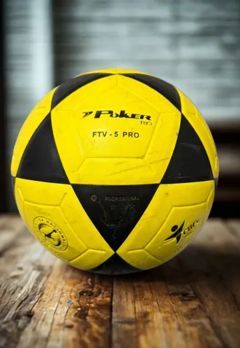 Bola Futevôlei Poker FTV-5 Pro Amarela - Profissional