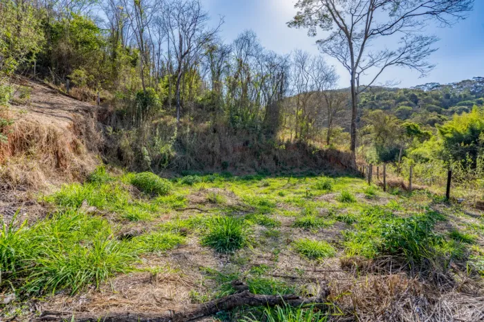 Terreno próximo a BR 040