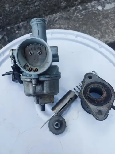 Carburador fan 125 completo 