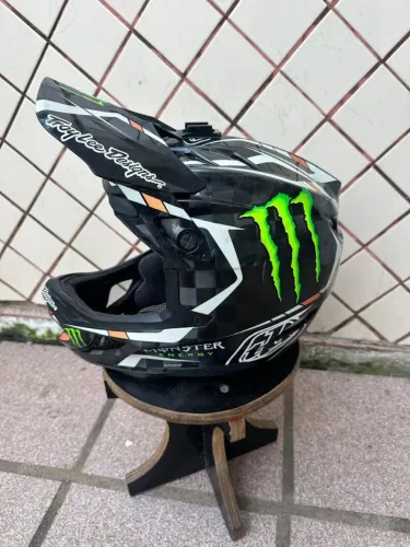 Capacete troy Lee D4 carbono série especial,Large