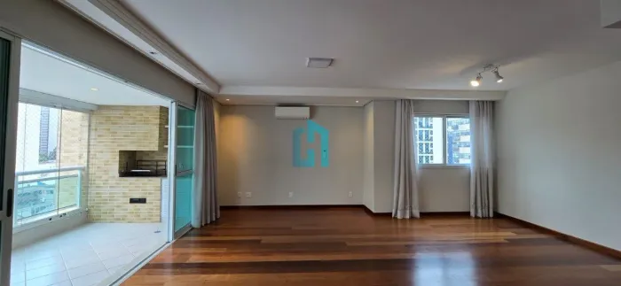 Apartamento com 3 suites a venda em Moema Passaros