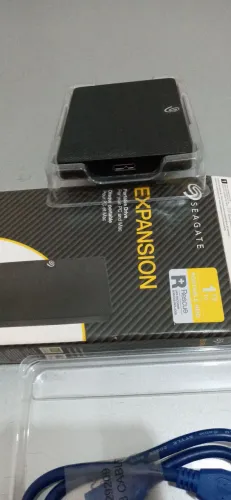 Hd Externo Portátil Seagate Expansion 1tb Usb 3.0 preto