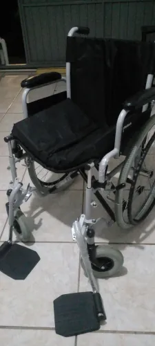 Cadeira de Rodas