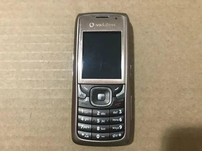 Celular Vodafone 715