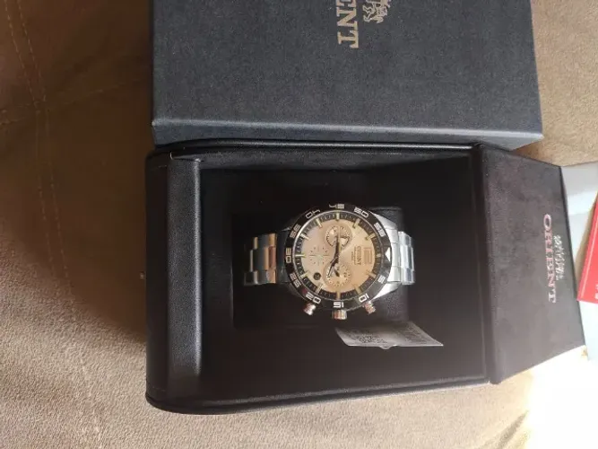 Relógio Orient 44mm