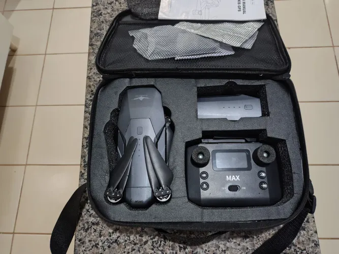 Drone kf101 max (com duas baterias)