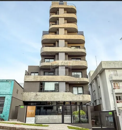 Studio com sacada no bairro Mercês