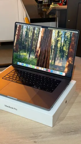 MacBook Pro M1 Pro 2021 | 16GB Ram | 512GB SSD | 16 Pol - Loja física! C/ 3 meses garantia