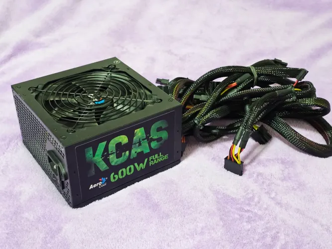 Fonte Kcas 600w Plus Bronze