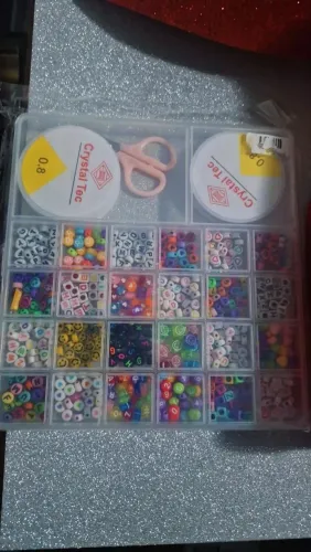 Maleta kit Miçangas pulseiras