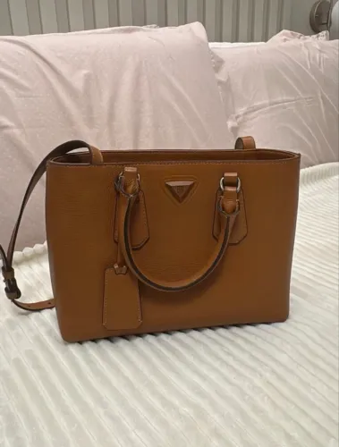 Bolsa Schutz 