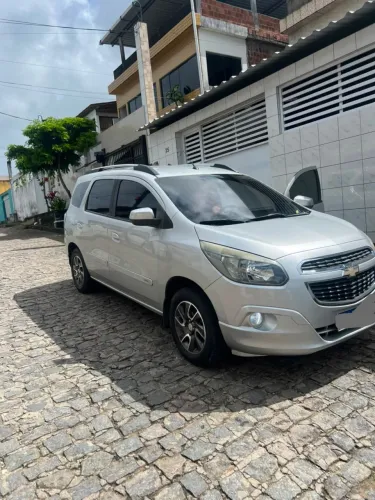 Chevrolet Spin LTZ 1.8 8V Econo.flex 5P Mec. 2016