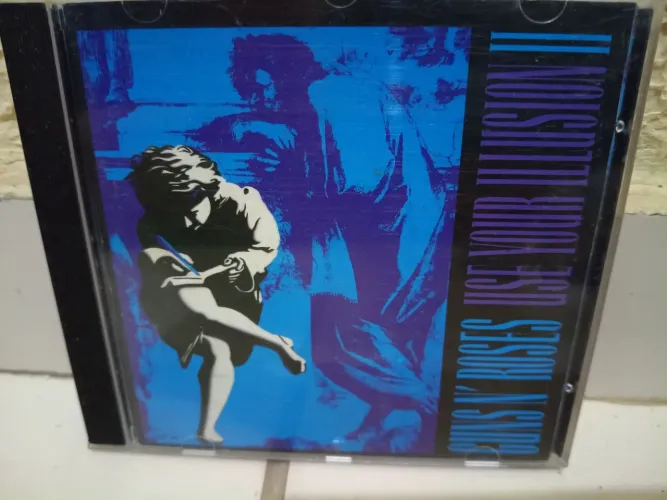 Cd Guns roses edição selo azul em excelente estado