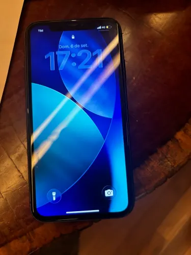 IPHONE 11 64GB 72% bateria
