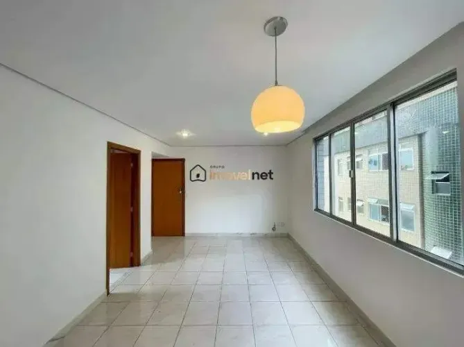 Apartamento 2 Quartos com Suíte, Varanda e 2 Vagas