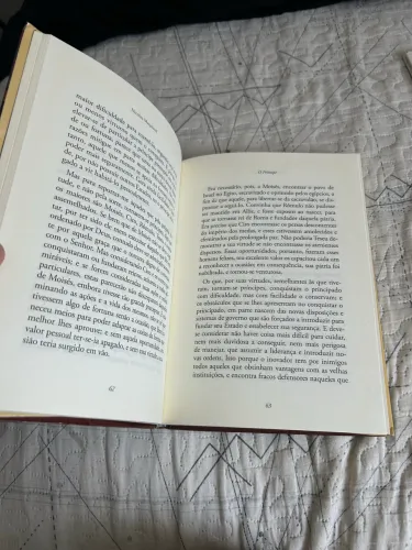 Livro - O Príncipe - Nicolau Maquiavel