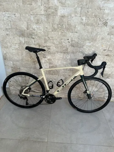 Bike Gravel SWIFT Tam M
