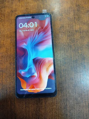 Smartphone Motorola Moto G04S 4G 128GB 8GB RAM Boost Tela 6.6 Câmera AI 50MP + Selfie 5MP