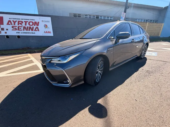 Toyota Corolla Altis Prem. Hybrid 1.8 Flex AUT 2022