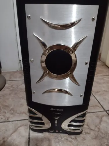 Gabinete Gamer Antigo X-Blade + Placa-mãe e Peças (No Estado / Retirada)
