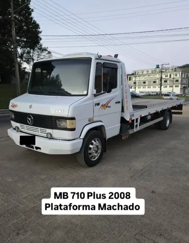 MB 710 plataforma guincho 