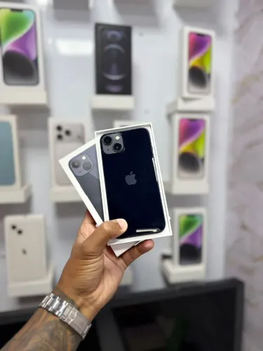 IPHONE 13 128GB<br>R$ 1.899,00 <br>bateria nova