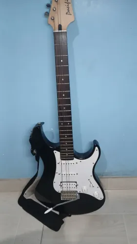 Guitarra Yamaha Pacifica