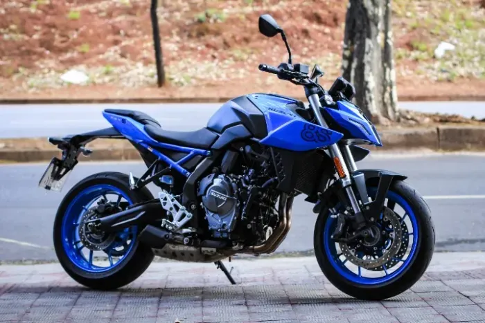 Suzuki GSX-8S - 2025