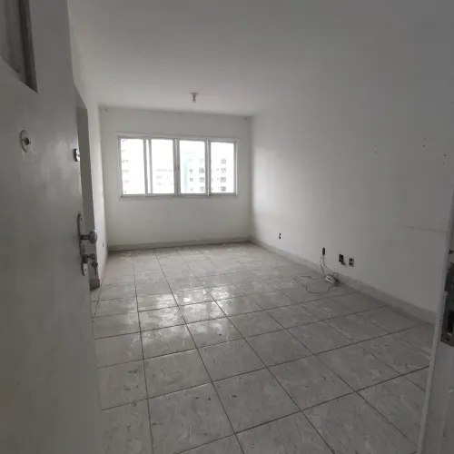 Sala living no Gonzaguinha ao lado do Extra