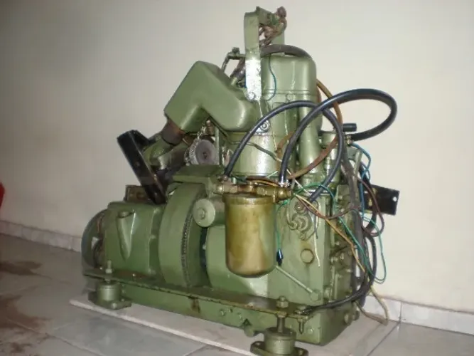 Motor Marítimo ou para rios.