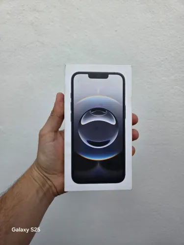 iPhone 16e 128gb