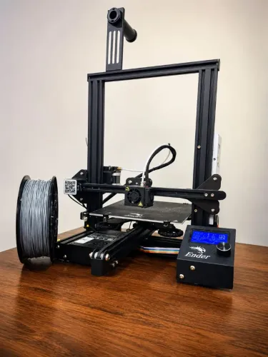 Impressora 3D Ender 3 - Pronta para Uso + Filamento Incluso!