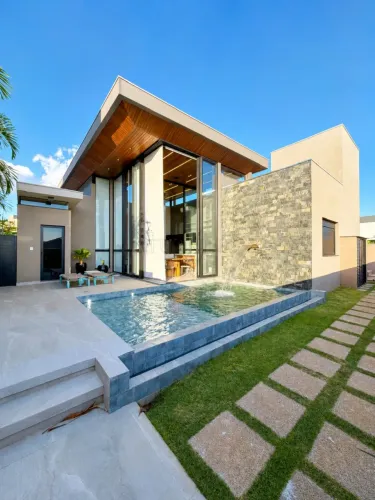 Casa à venda no condomínio Residencial Alphaville em Bauru-SP.
