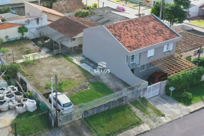 Terreno com 625 m² à venda no Jardim das Américas em Curitiba