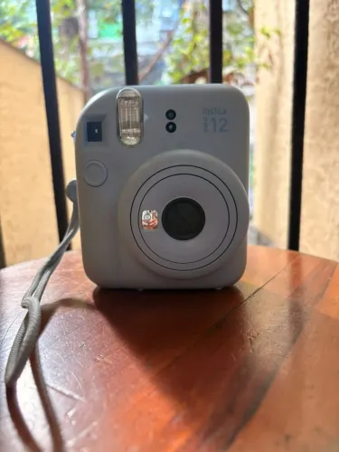 Câmera Instax mini 12 (No PIX)