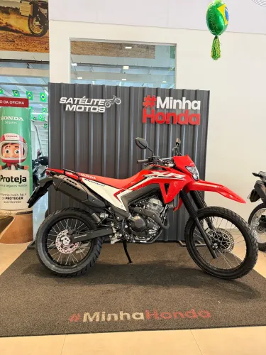 XR 300 Tornado 2026 Emplacada OFERTA