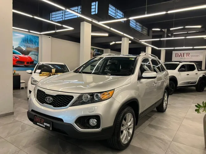 Kia Motors Sorento EX 3.5 V6 24V 197cv 4X4 Aut. 2013