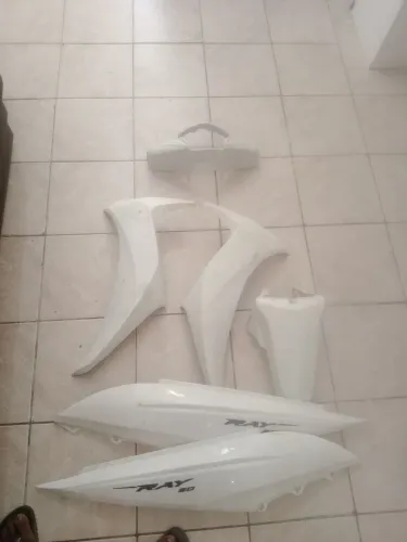 Vendo kit carnagem da Ray 50 cc