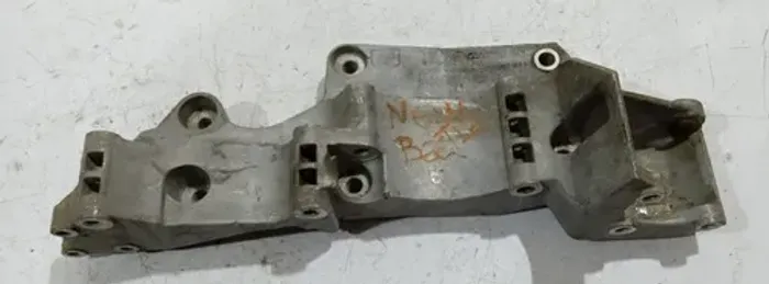 Suporte Alternador New Beetle Audi Tt 2005 2006