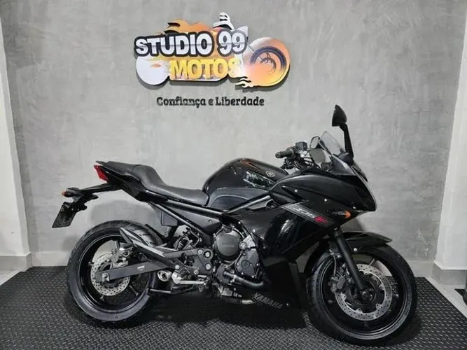 YAMAHA XJ6F 2012