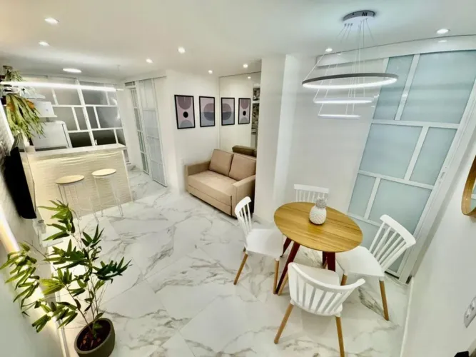 Apartamento de 41 m² Centro do Rio | Porteira Fechada